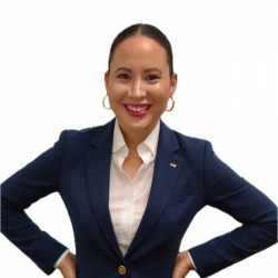Yaniely Howard